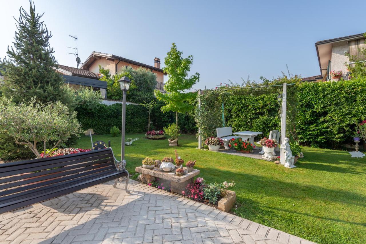 Casacobelli Villa Monzambano Exteriör bild