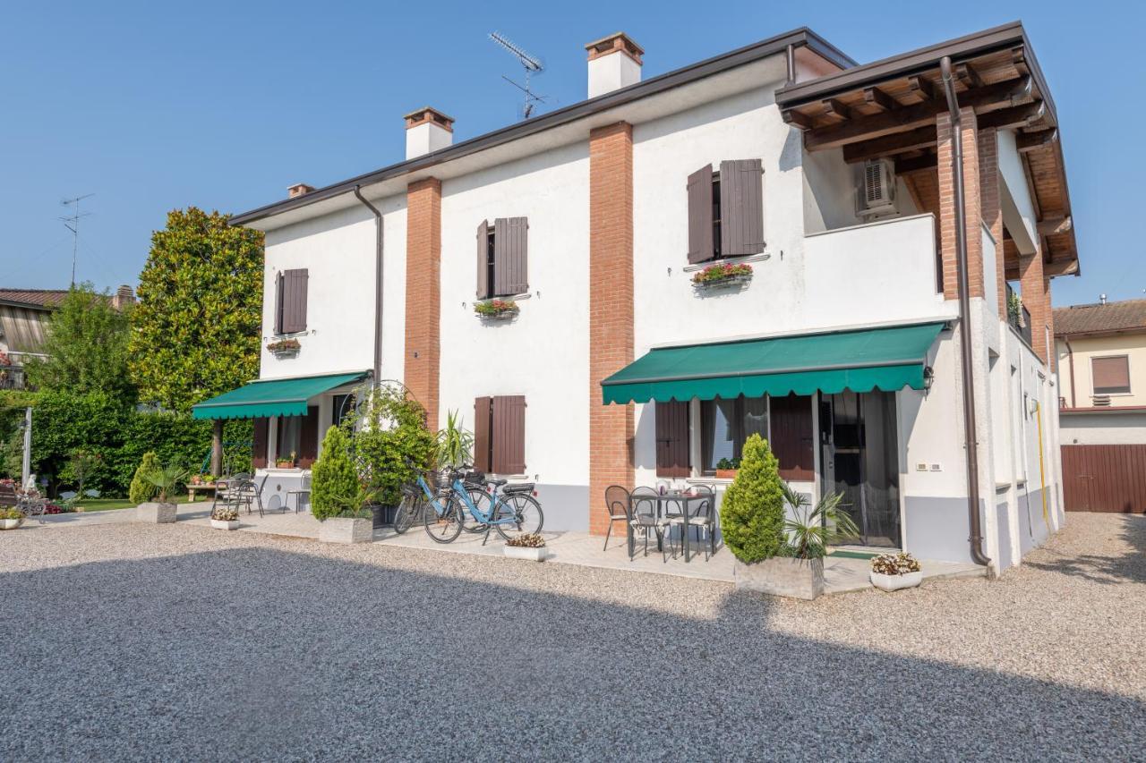 Casacobelli Villa Monzambano Exteriör bild