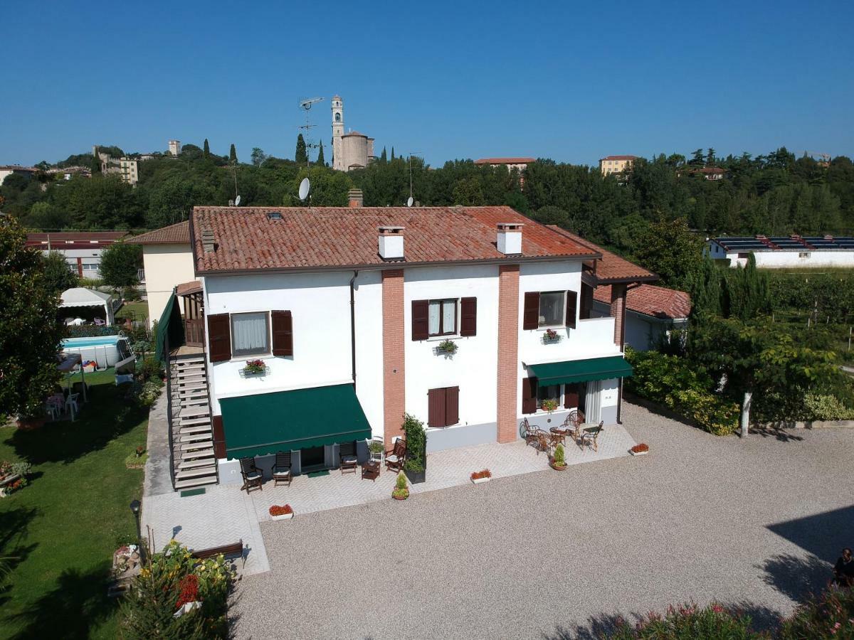 Casacobelli Villa Monzambano Exteriör bild
